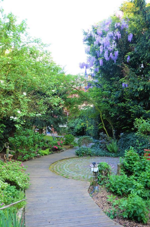 Gaestezimmer Mit Garten In Fischeln Krefeld Kültér fotó